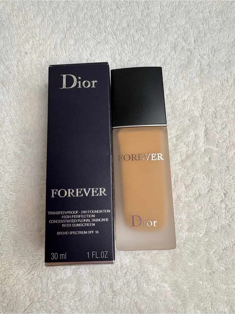 Dior Forever Foundation 4N